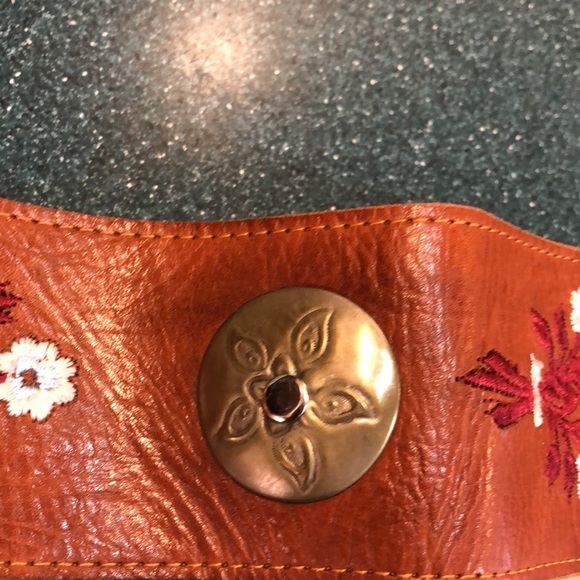Women's Leather Belt Floral design - Picture 11 of 16